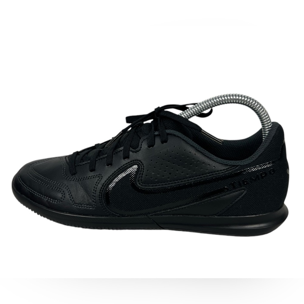 Nike Legend 9 Club IC Mens Size US 7 Indoor Soccer Black Futbol DA1189 001 - Picture 4 of 10